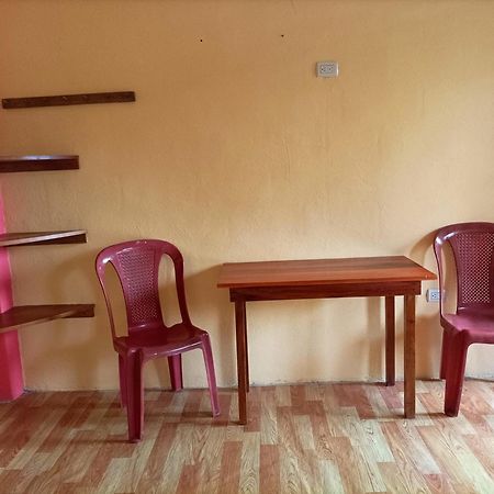 La Casa De Lili Ξενοδοχείο Olón Δωμάτιο φωτογραφία